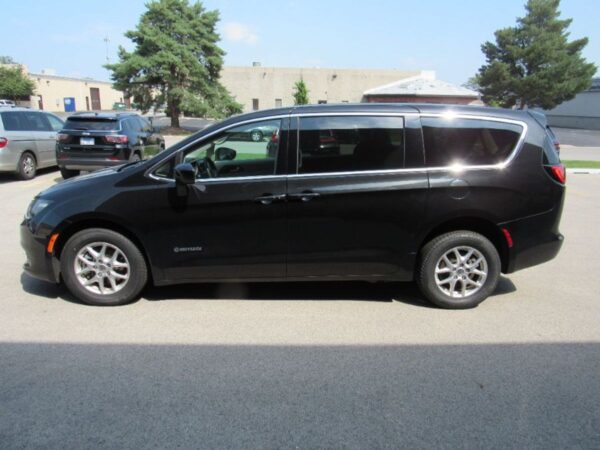 Black Chrysler Voyager with Driverge Rear Entry Manual Fold Out conversion