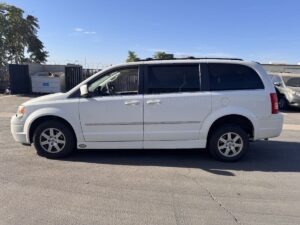 Chrysler Town and Country with Other Side Entry Automatic Fold Out conversion