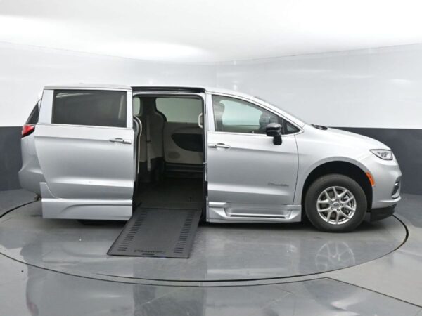 Silver Chrysler Pacifica with BraunAbility Side Entry Automatic In Floor conversion