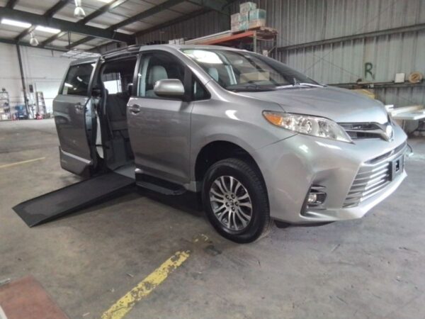 Silver Toyota Sienna with Vantage Mobility Side Entry Automatic In Floor conversion