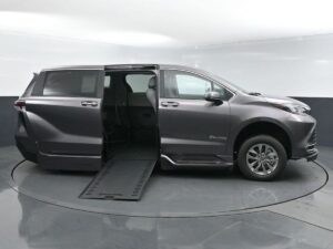 Grey Toyota Sienna with BraunAbility Side Entry Automatic In Floor conversion