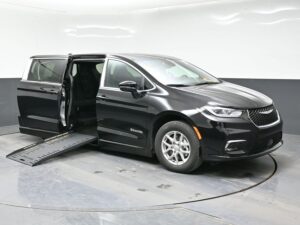 Black Chrysler Pacifica with BraunAbility Side Entry Automatic Fold Out conversion