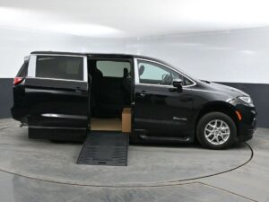 Black Chrysler Pacifica with BraunAbility Side Entry Automatic Fold Out conversion