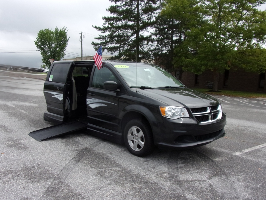 Grey Dodge Grand Caravan with Vantage Mobility Side Entry Automatic Fold Out conversion