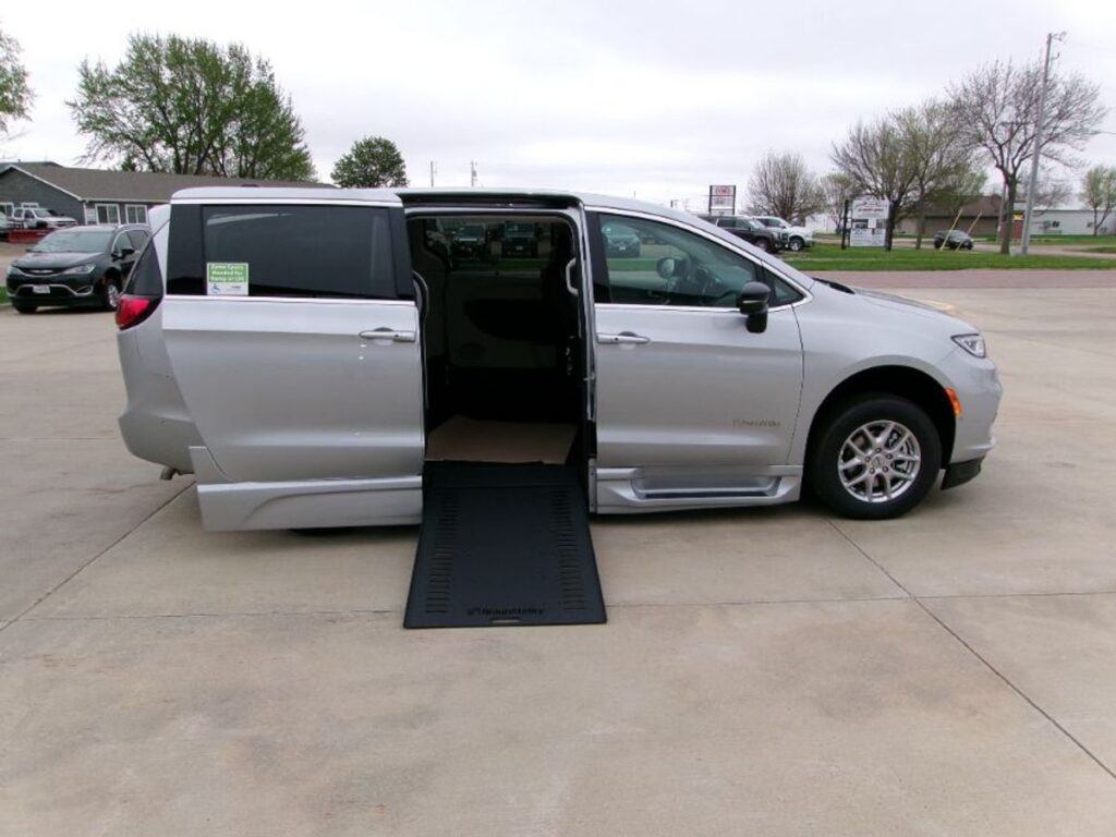 Silver Chrysler Pacifica with BraunAbility Side Entry Automatic In Floor conversion