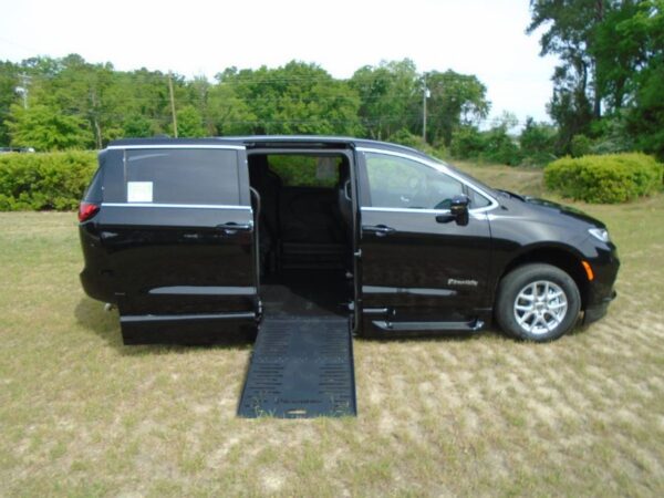 Black Chrysler Pacifica with BraunAbility Side Entry Automatic Fold Out conversion