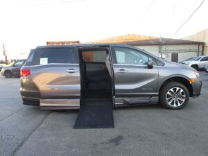 Grey Honda Odyssey with BraunAbility Side Entry Automatic In Floor conversion