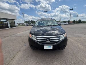 Honda Odyssey with Vantage Mobility Side Entry Automatic In Floor conversion
