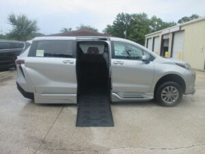 Silver Toyota Sienna with BraunAbility Side Entry Automatic Fold Out conversion
