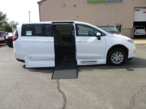 White Chrysler Pacifica with Vantage Mobility Side Entry Automatic In Floor conversion