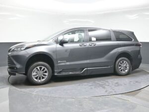Grey Toyota Sienna with BraunAbility Side Entry Automatic Fold Out conversion