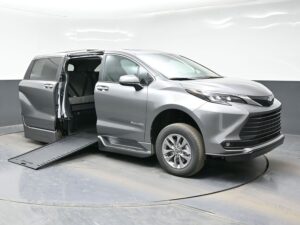 Grey Toyota Sienna with BraunAbility Side Entry Automatic In Floor conversion