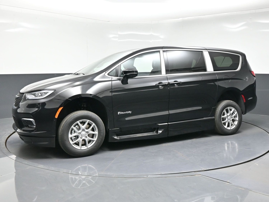 Black Chrysler Pacifica with BraunAbility Side Entry Automatic In Floor conversion