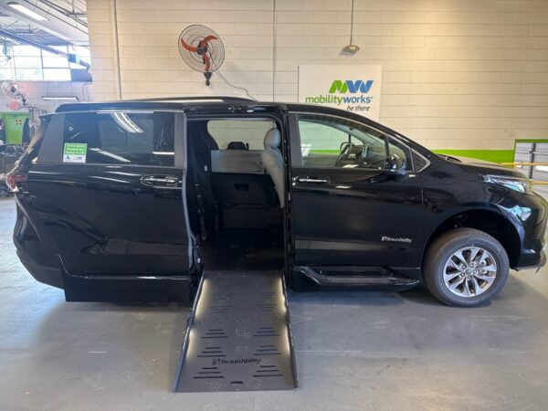 Black Toyota Sienna with BraunAbility Side Entry Automatic Fold Out conversion