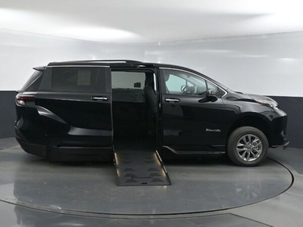 Black Toyota Sienna with BraunAbility Side Entry Automatic Fold Out conversion