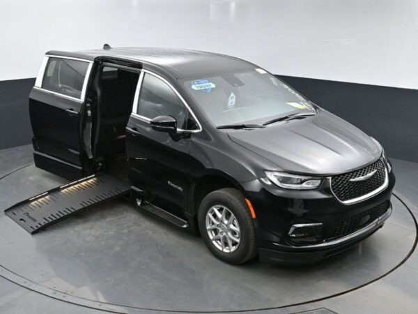 Black Chrysler Pacifica with BraunAbility Side Entry Automatic Fold Out conversion