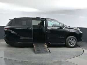 Black Toyota Sienna with BraunAbility Side Entry Automatic Fold Out conversion