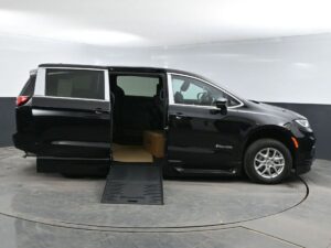 Black Chrysler Pacifica with BraunAbility Side Entry Automatic Fold Out conversion