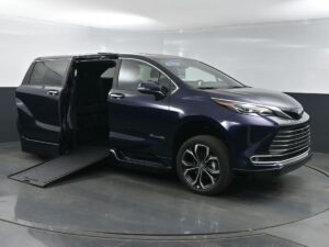 Blue Toyota Sienna with BraunAbility Side Entry Automatic In Floor conversion