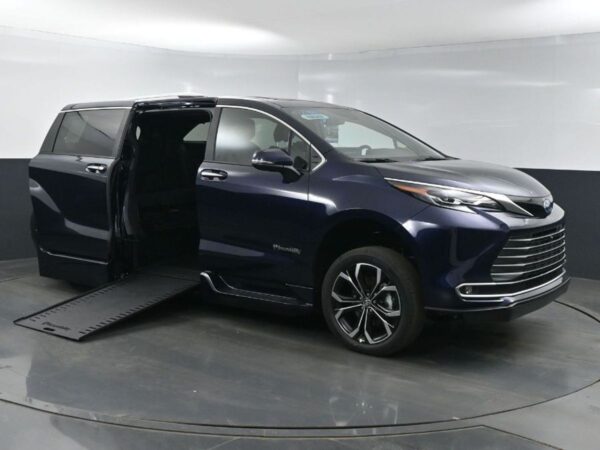 Blue Toyota Sienna with BraunAbility Side Entry Automatic In Floor conversion