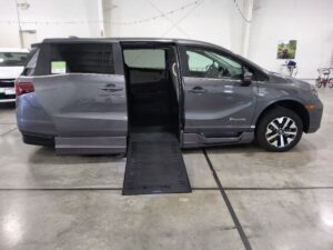 Grey Honda Odyssey with BraunAbility Side Entry Automatic In Floor conversion