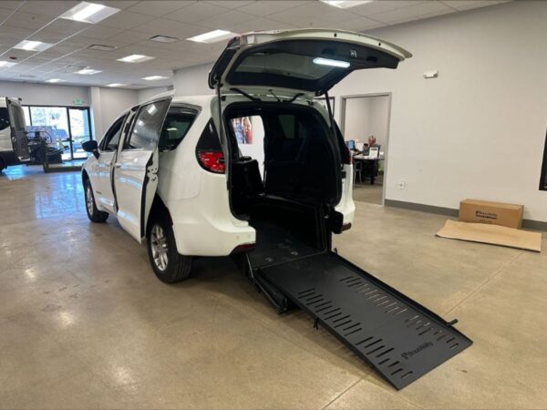 White Chrysler Pacifica with BraunAbility Rear Entry Manual Fold Out conversion