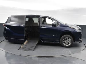 Blue Toyota Sienna with BraunAbility Side Entry Automatic Fold Out conversion