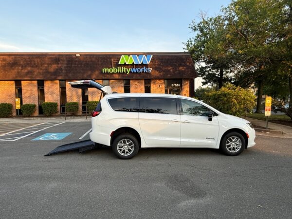 White Chrysler Voyager with BraunAbility Rear Entry Manual Fold Out conversion