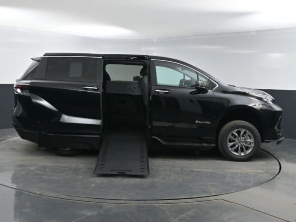 Black Toyota Sienna with BraunAbility Side Entry Automatic In Floor conversion