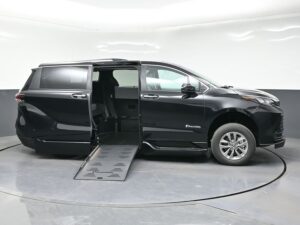 Black Toyota Sienna with BraunAbility Side Entry Automatic Fold Out conversion