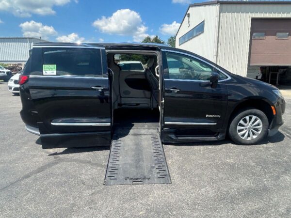 Black Chrysler Pacifica with BraunAbility Side Entry Automatic In Floor conversion