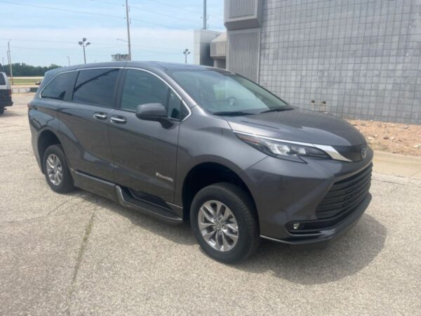 Grey Toyota Sienna with BraunAbility Side Entry Automatic Fold Out conversion