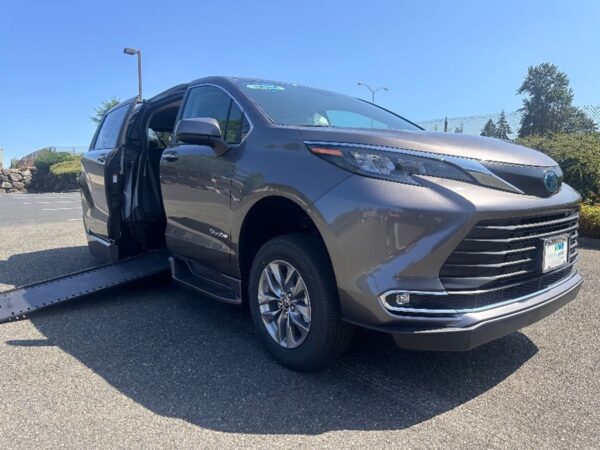 Grey Toyota Sienna with BraunAbility Side Entry Automatic In Floor conversion