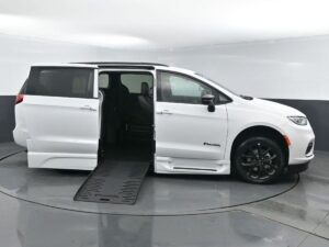 White Chrysler Pacifica with BraunAbility Side Entry Automatic Fold Out conversion