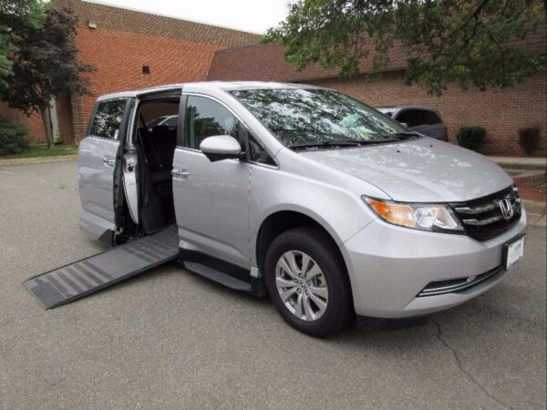 Silver Honda Odyssey with Vantage Mobility Side Entry Automatic In Floor conversion