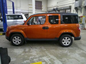Honda Element with Other Side Entry Manual Fold Out conversion
