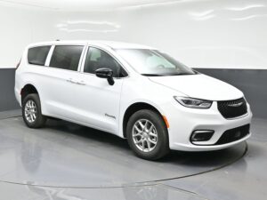 White Chrysler Pacifica with BraunAbility Rear Entry Manual Fold Out conversion