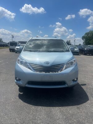Blue Toyota Sienna with Vantage Mobility Side Entry Automatic In Floor conversion