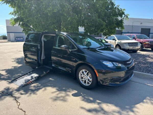 Black Chrysler Voyager with Driverge Side Entry Automatic Fold Out conversion