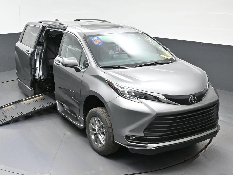 Grey Toyota Sienna with BraunAbility Side Entry Automatic Fold Out conversion