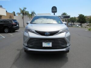 Silver Toyota Sienna with Vantage Mobility Side Entry Automatic In Floor conversion
