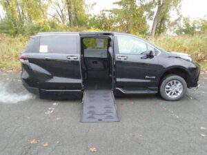 Black Toyota Sienna with BraunAbility Side Entry Automatic Fold Out conversion