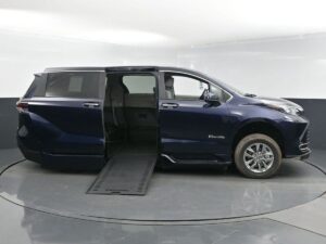 Blue Toyota Sienna with BraunAbility Side Entry Automatic In Floor conversion