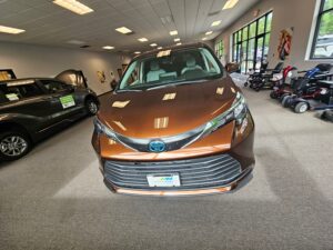 Orange Toyota Sienna with Vantage Mobility Rear Entry Manual Fold Out conversion