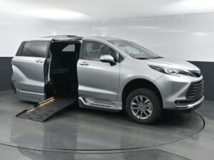 Silver Toyota Sienna with BraunAbility Side Entry Automatic Fold Out conversion
