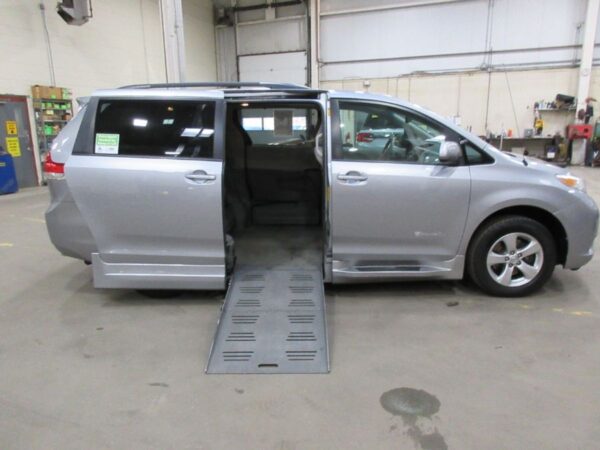 Grey Toyota Sienna with BraunAbility Side Entry Automatic Fold Out conversion