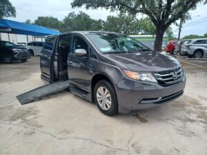 Brown Honda Odyssey with BraunAbility Side Entry Automatic Fold Out conversion