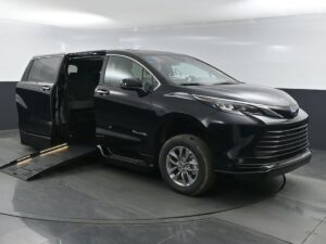 Black Toyota Sienna with BraunAbility Side Entry Automatic Fold Out conversion