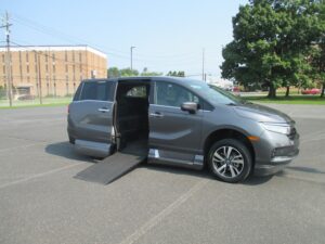 Grey Honda Odyssey with Vantage Mobility Side Entry Automatic In Floor conversion