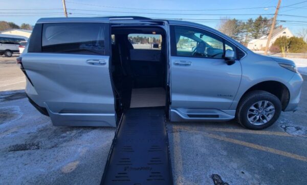 Silver Toyota Sienna with BraunAbility Side Entry Automatic Fold Out conversion